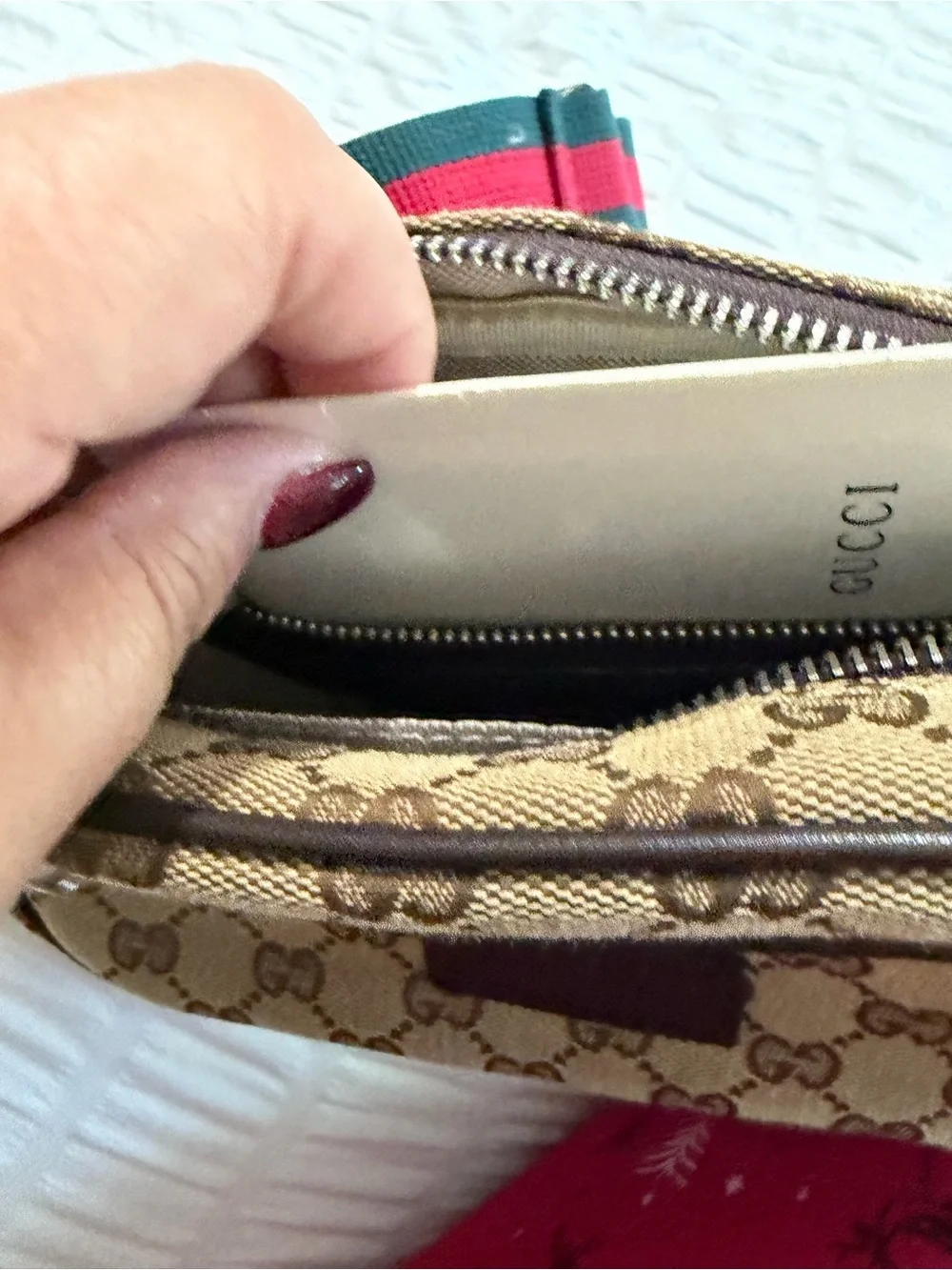 Gucci Beige Canvas Interior Crossbody with Brown Leather Trim